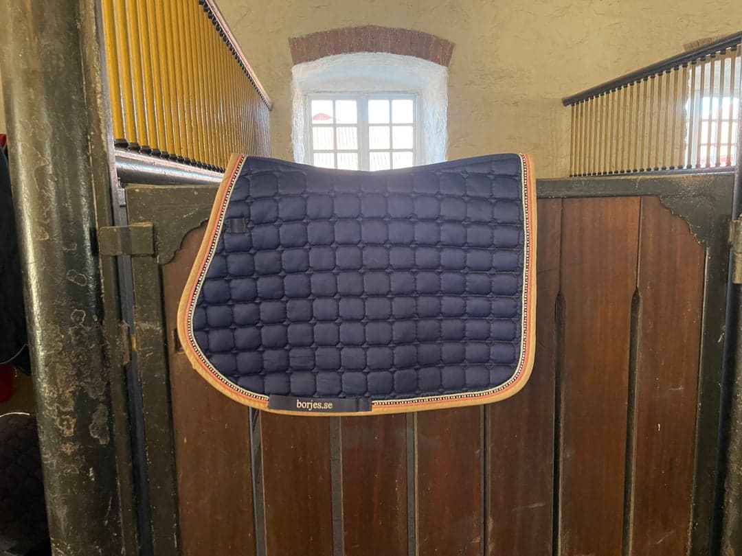 Bild 1 av Mörkblå schabrak från Börjes