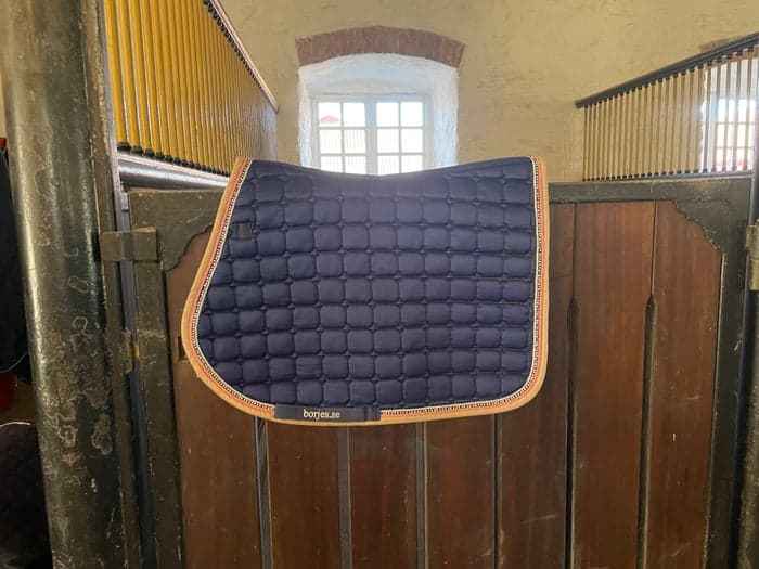 Media 1 av Mörkblå schabrak från Börjes