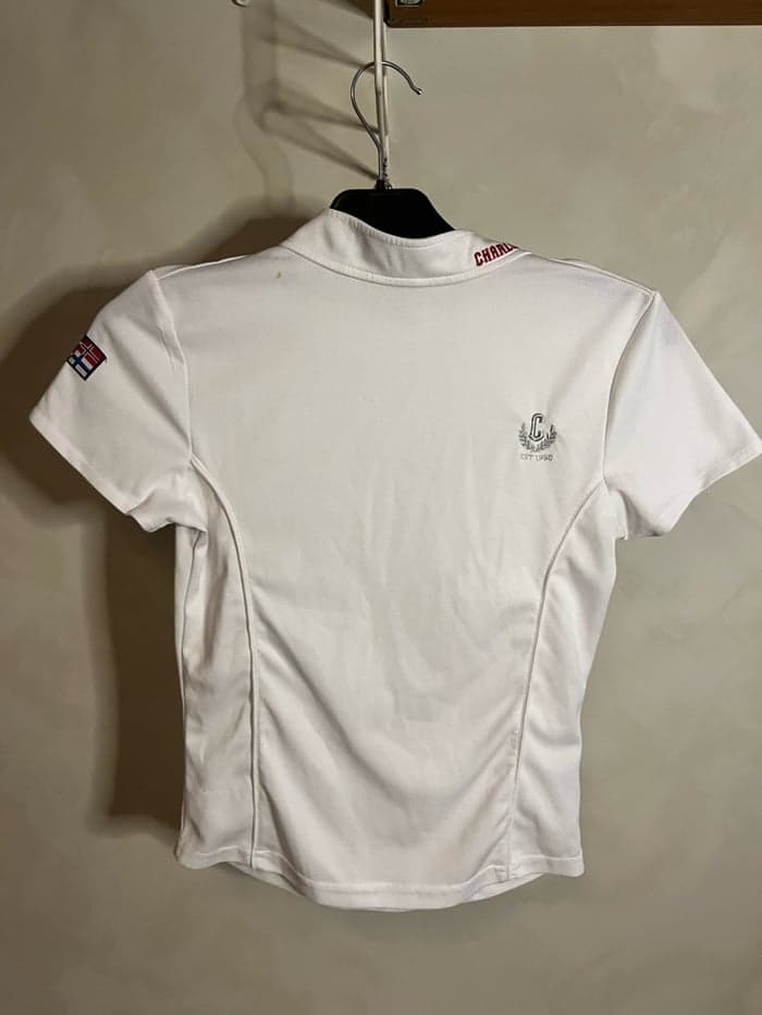 Media 2 av 2 kortärmade tävlingströjor