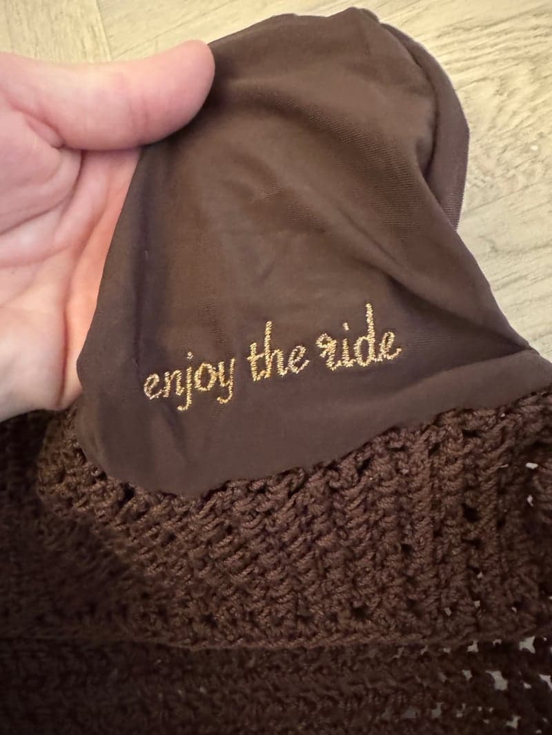 Bild 2 av Brun huva från Equito