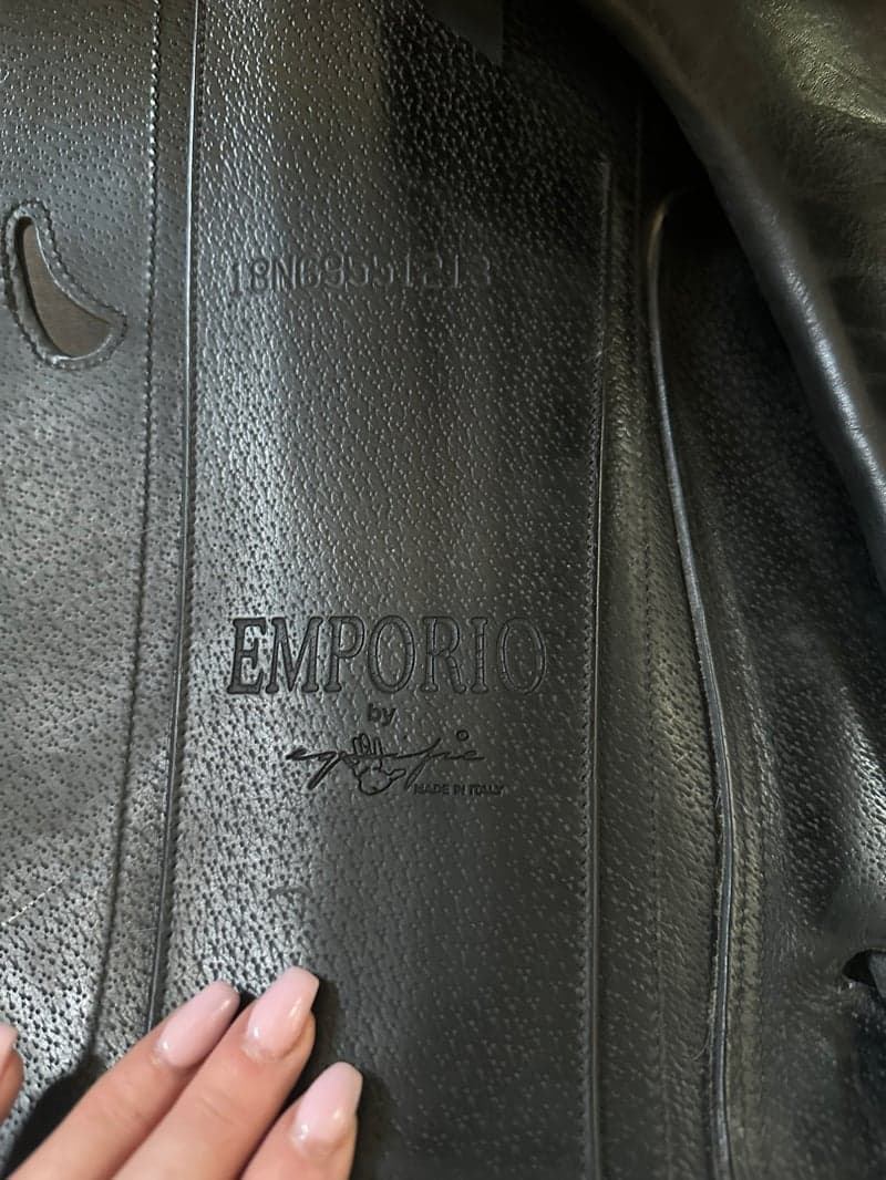 Bild 2 av Svart sadel