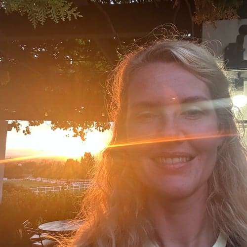 Profilbild av Elin Hernlund