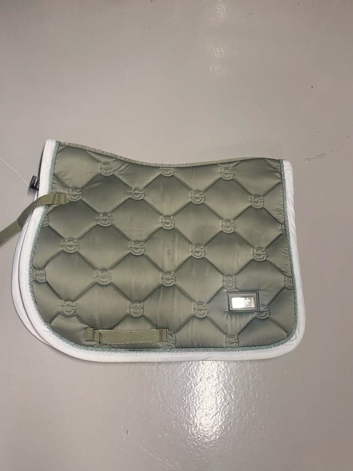 Media 1 av Equestrian Stockholm pistaco white