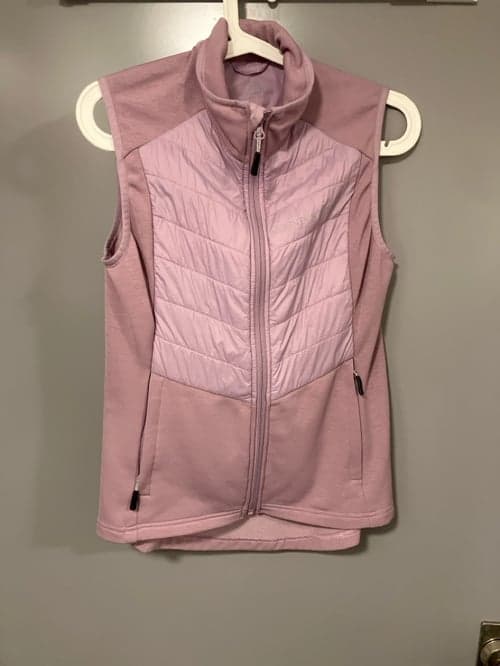Bild av Lila lättviktsväst från Mountain Horse