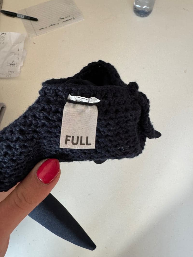 Bild 2 av Snygg marinblå huva från PS