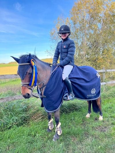 Inlägg 151 av Hoppning med titeln Bäst clique vann i helgen med 4 sekunder 🥇❤️