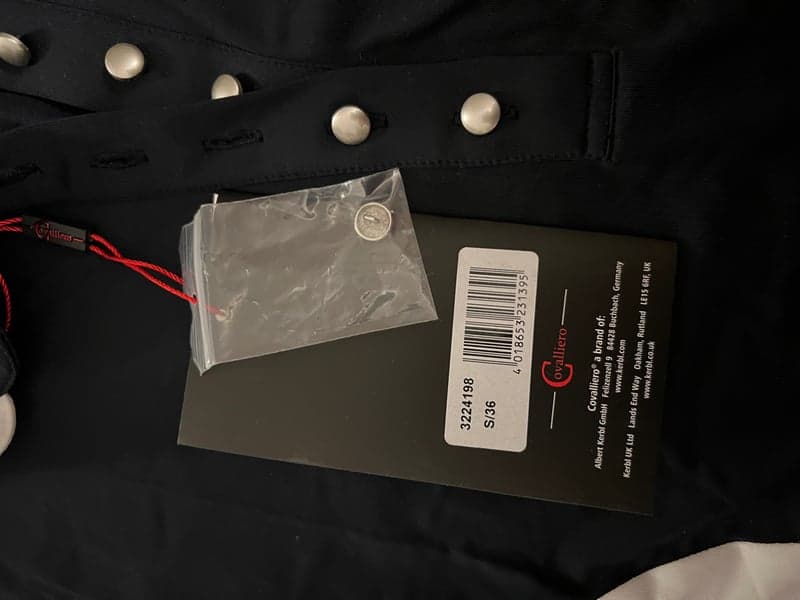 Bild 3 av Mörkblå kortärmad tävlingströja från Covalliero 