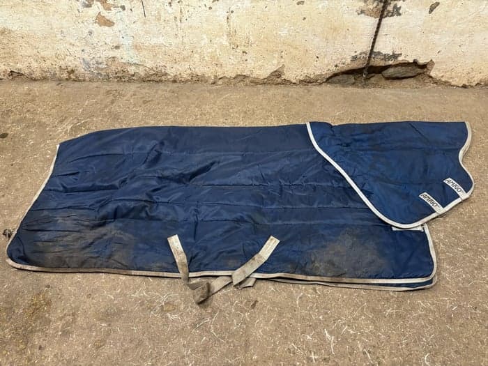 Media 1 of Blå täcke