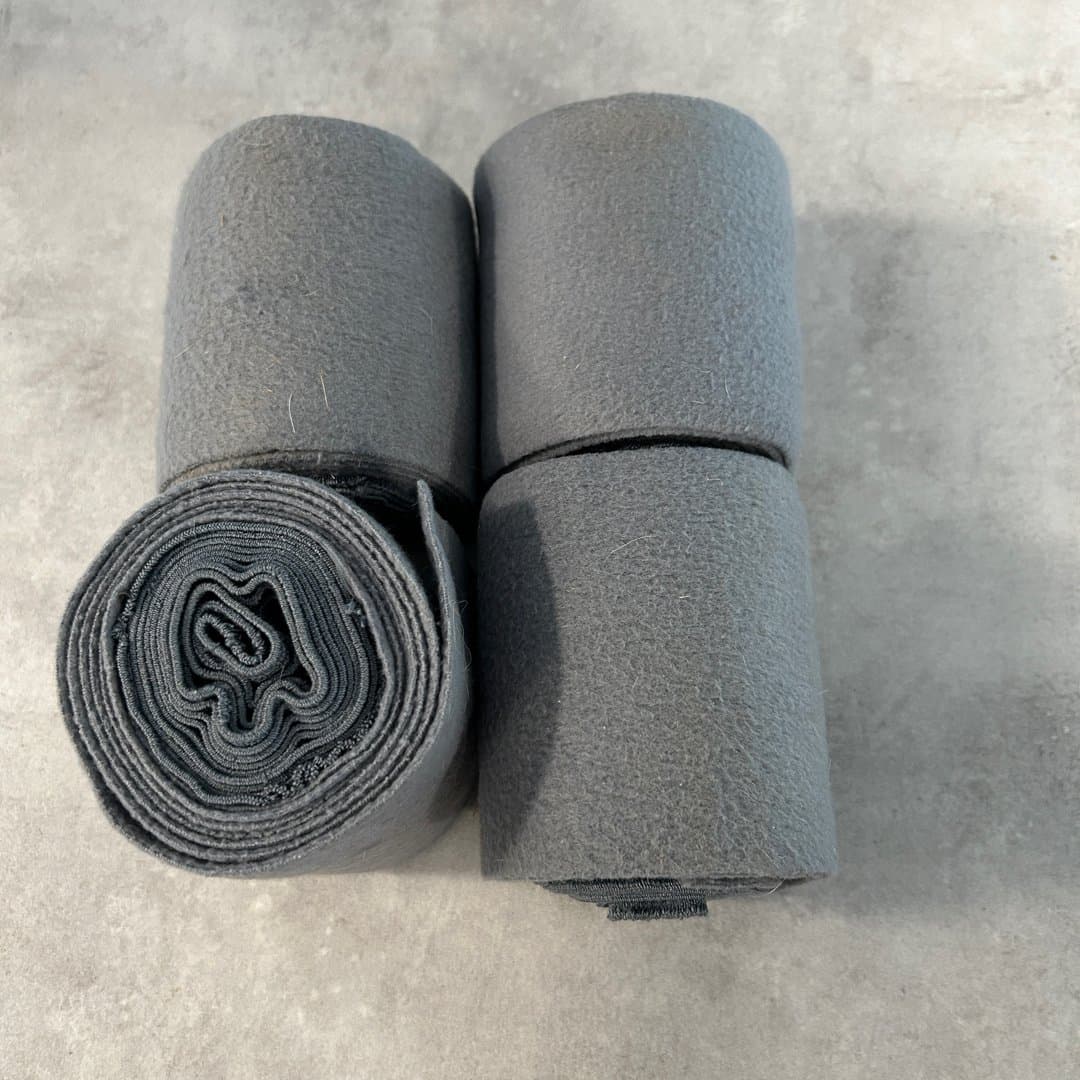 Bild 1 av Grå lindor i fint skick 