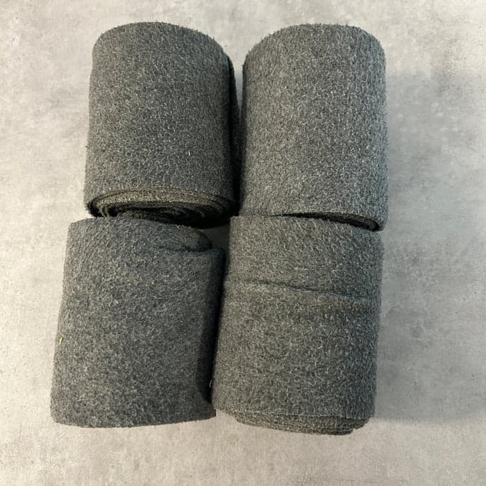 Media 2 av Gråa lindor i fint skick 