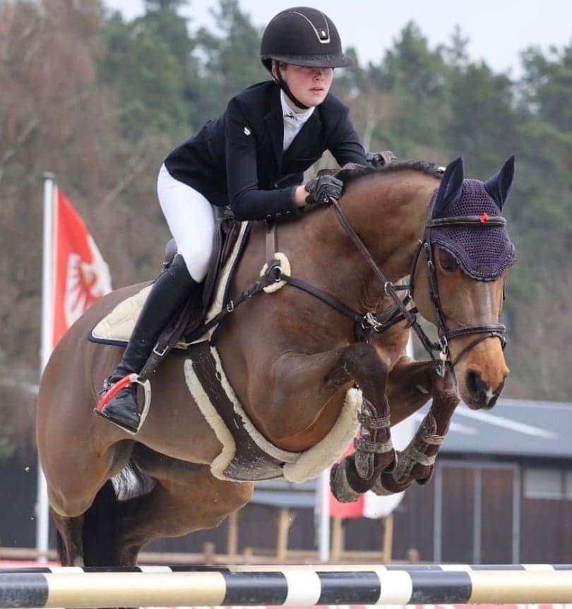 Bild 1 av placeholder text