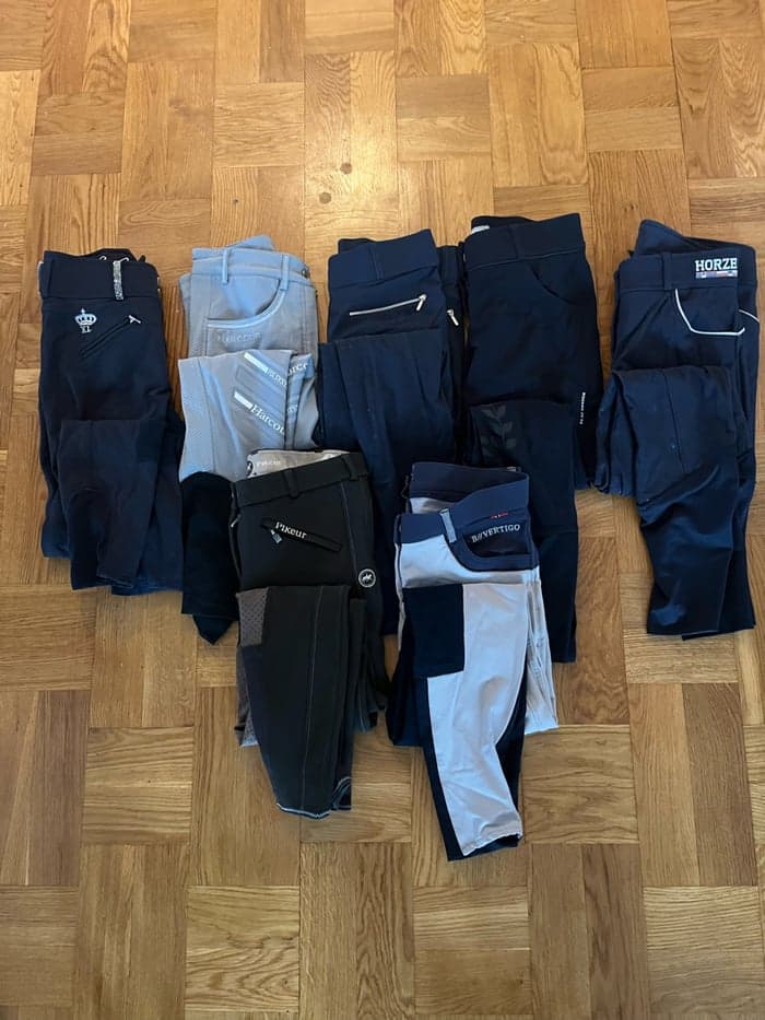 Media 1 av Flertal märkesridbyxor 