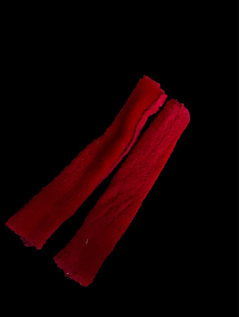 Image 1 of Röda fluff