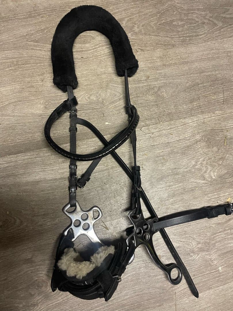 Bild 1 av Svart hackamore strl FULL