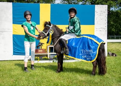 Inlägg 13 av Galopp med titeln Velvet vinner A-ponny SM consolation🤩🥳