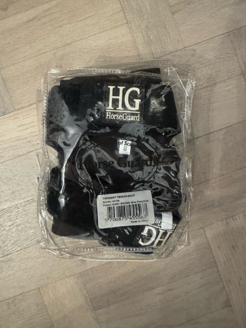 Bild av Svarta bakbenskydd