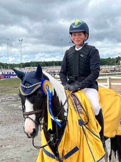 Inlägg 179 av Hoppning med titeln SM-Guld för Adam och Minnie 🇸🇪🥇
