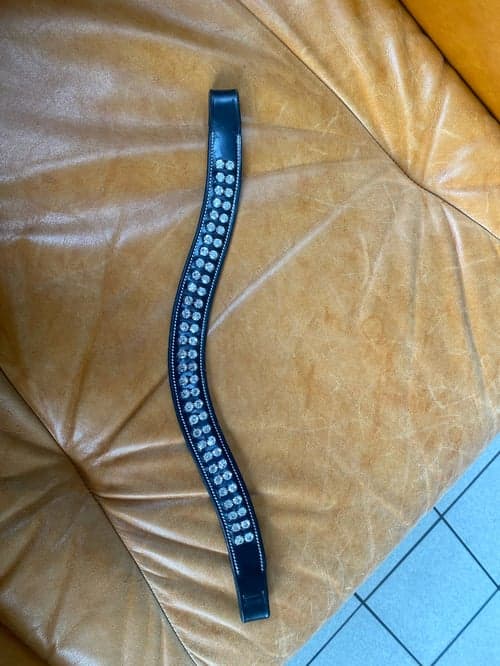 Image of Svart pannband storlek cob