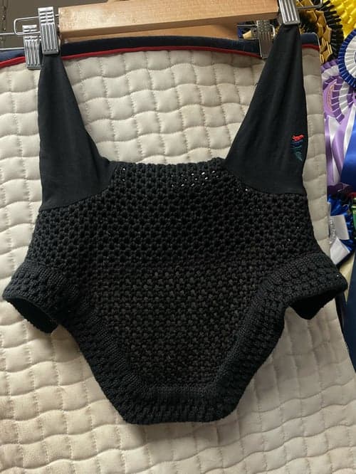 Bild av Svart ridutrustning