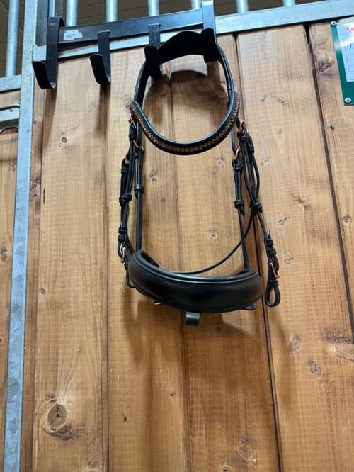 Image of Svarg träns stl FULL från HG