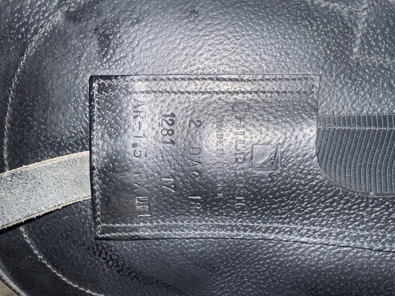 Bild 2 av Dressyrsadel 17 från Cilderic