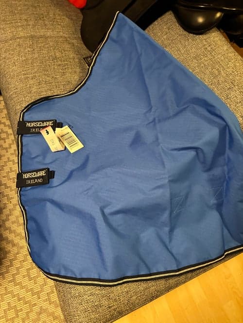 Bild av  Nytt halstäcke horseware 