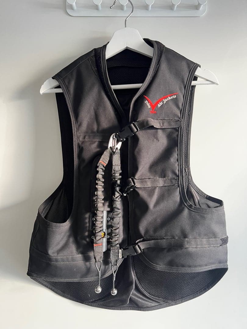 Bild 1 av Airbagväst