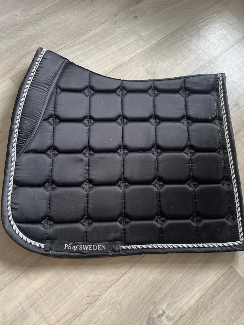 Bild 1 av Svart schabrak från PS of SWEDEN