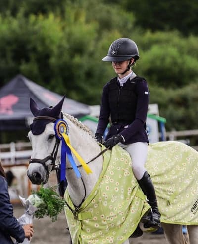 Inlägg 185 av Hoppning med titeln Älskade ponny💖⚡️😭