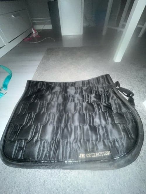 Bild av Svart schabrak från JH Collection