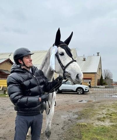 Fina Callhisian 5 år och Noel felfria 1 m 