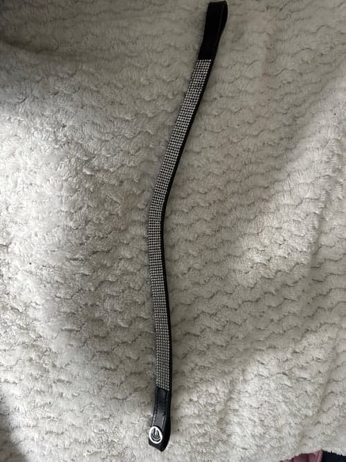 Bild av Svart pannband med strass från fairfield