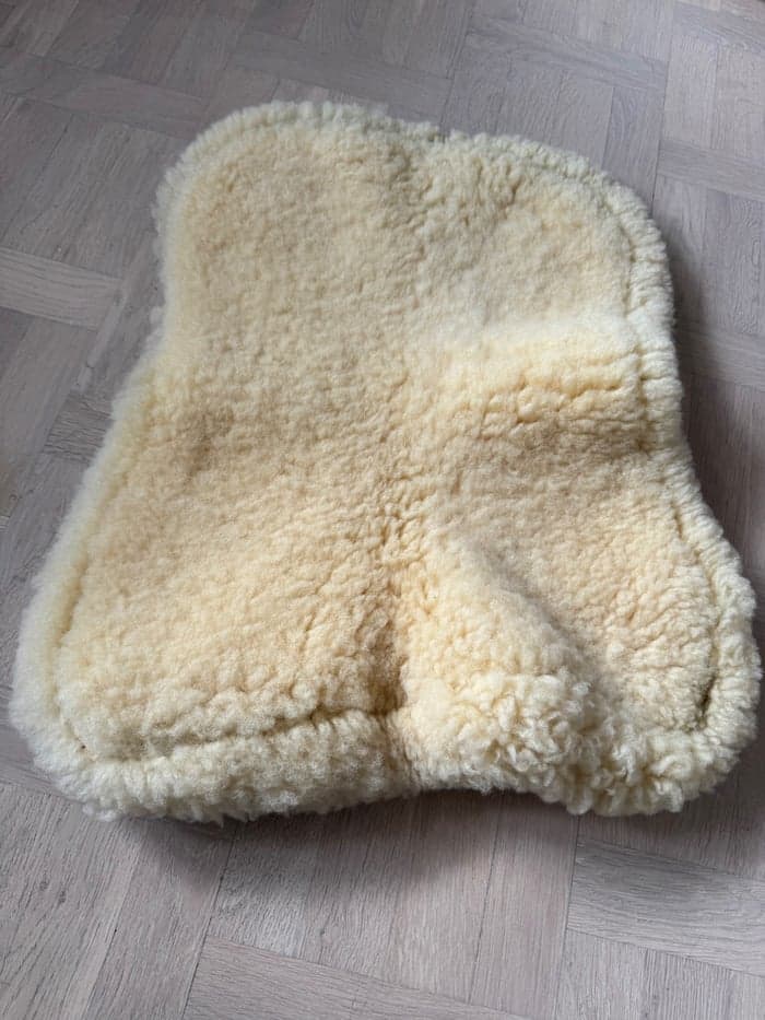 Media 2 av Fårskinnspadd från Mattes Stl S
