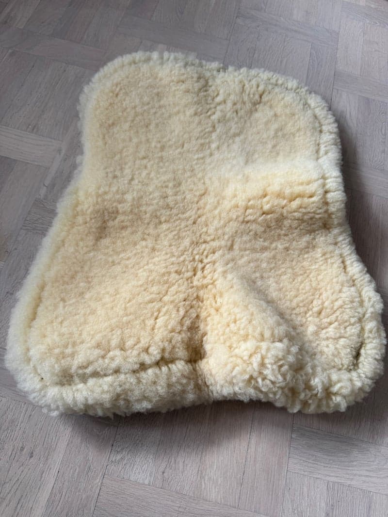 Bild 2 av Fårskinnspadd från Mattes utan bakkant