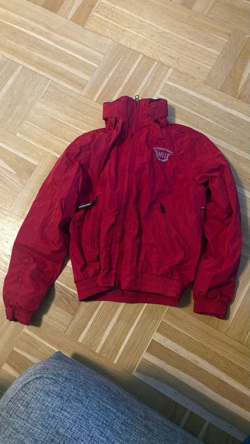 Image of Röd jacka