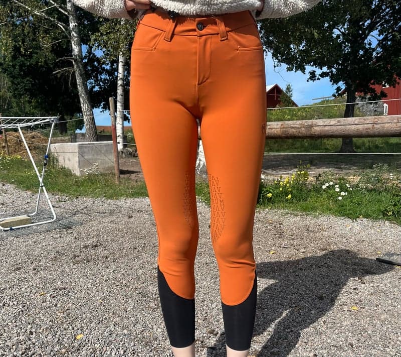 Bild 2 av Orange ridbyxor från Vestrum