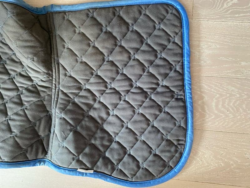 Image 2 of Blått schabrak från Lami-cell