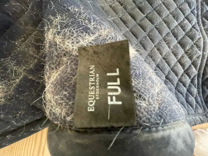 Media 6 of Mörkblått schabrak från Equestrian Stockholm