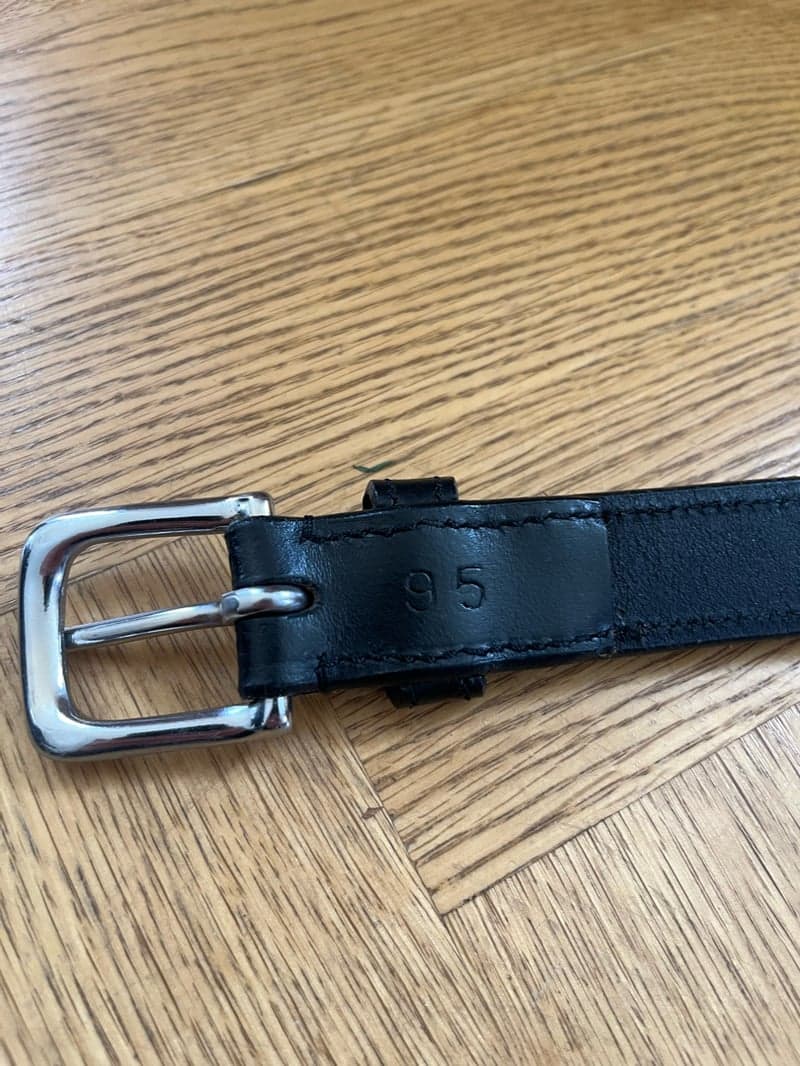 Bild 2 av Svart skärp med bling