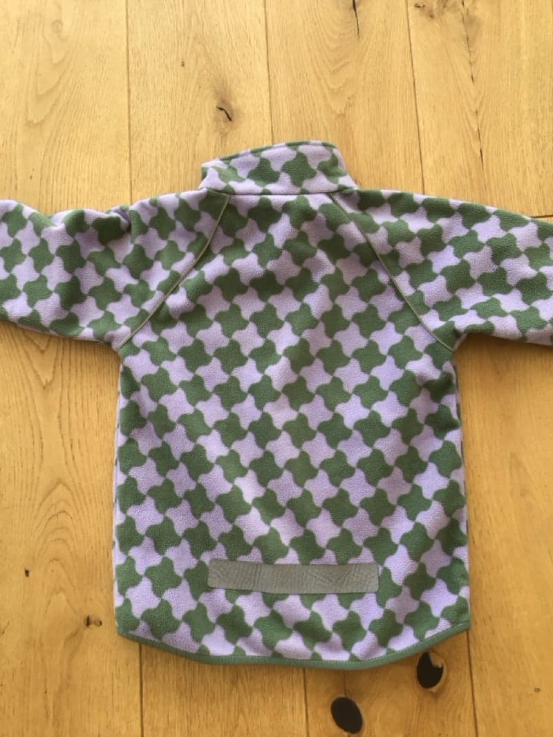 Image 2 of Grön och lila fleecejacka