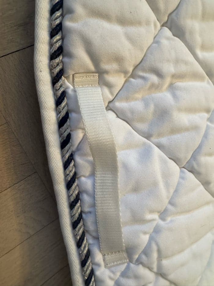 Media 5 of Vitt schabrak från Equipe