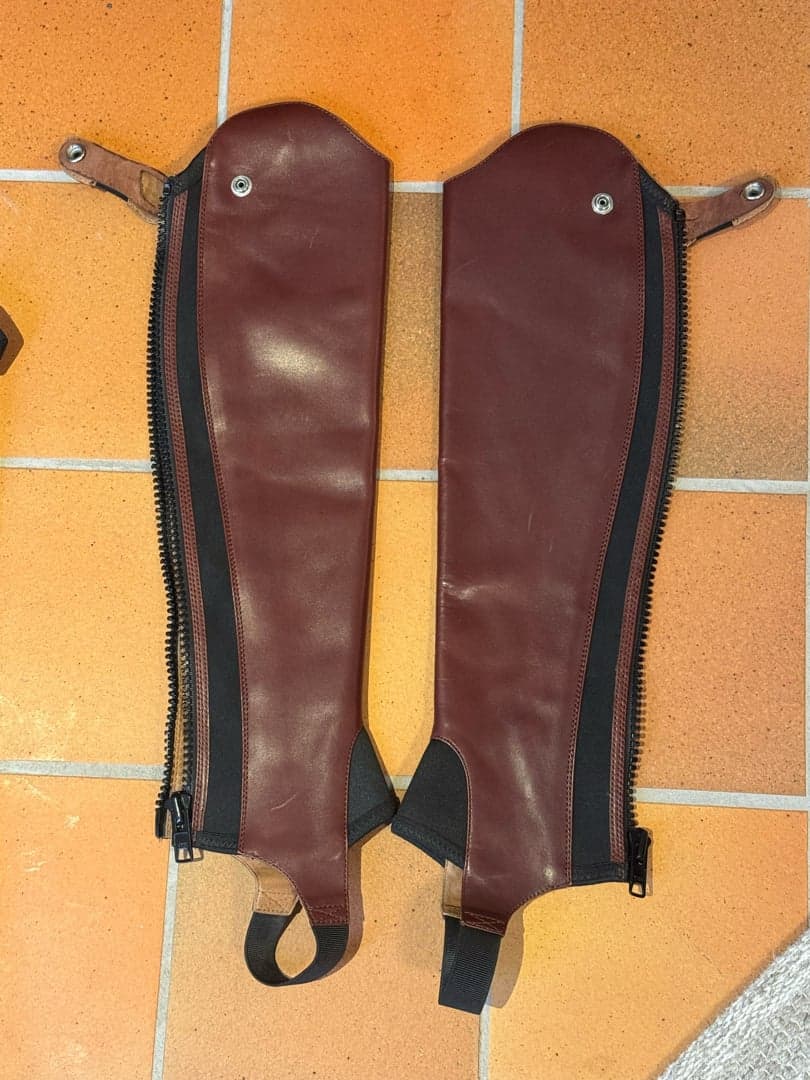 Bild 1 av Bruna shortchaps
