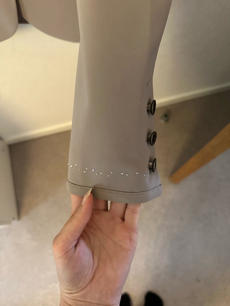 Image 2 of Beige tävlingskavaj från Samshield