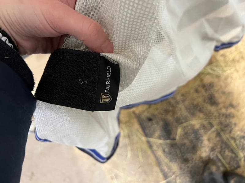 Bild 4 av Vit svettäcke från fairfield 