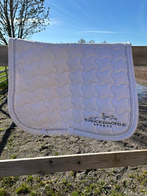 Bild av Vitt schabrak från Schockemöhle