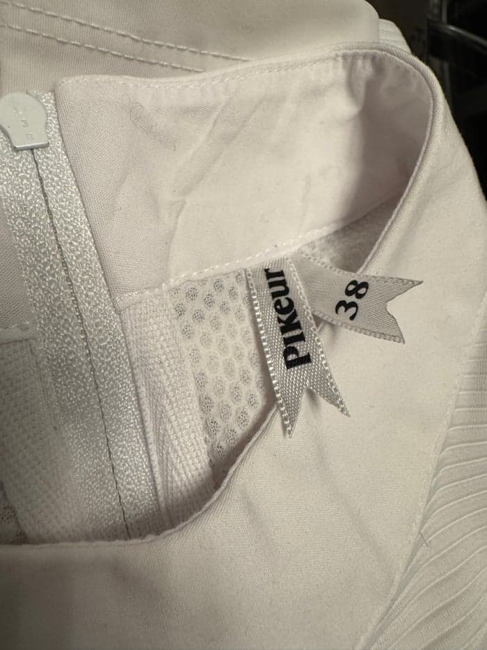 Media 6 av Vit tävlingstopp utan ärmar från Pikeur