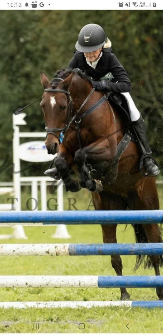 Image 1 of Magic foss