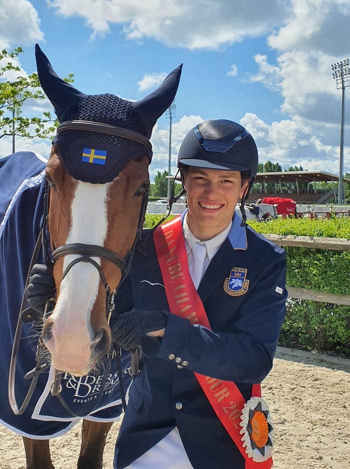 Media 2 av Hopphäst som vunnit 150 klasser 