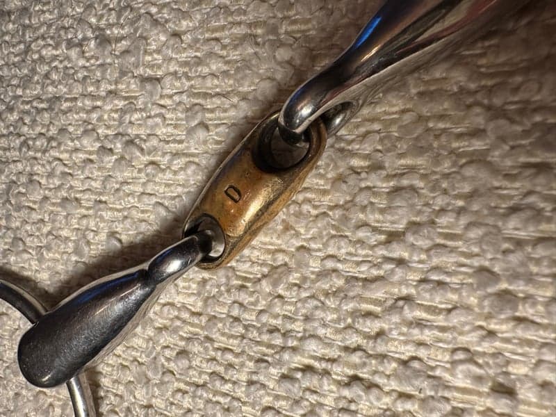 Bild 2 av Tredelat bett med mässing i mitten, 13.5 