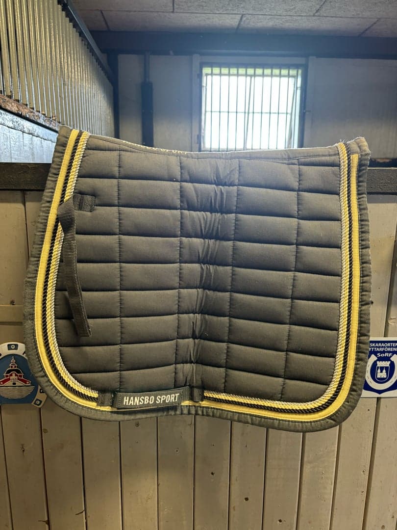 Bild 1 av Grått schabrak från HANSBO SPORT